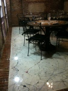 RV 050 Resina Top Art Clear a finitura su Pavimento Ristorante