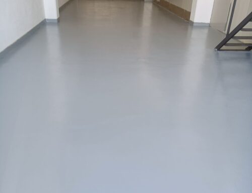 Pavimentazione epossidica massetto e finitura